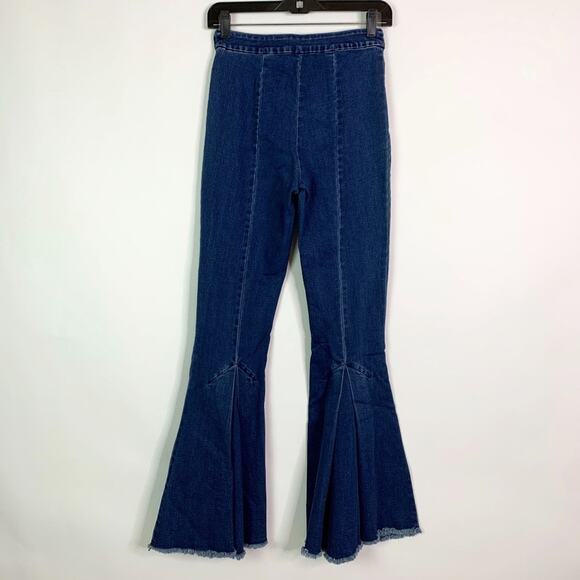 Do + Be Jeans Women's Small Pleated Flare High Rise Dark Wash Raw Hem Stretch - Picture 4 of 6
